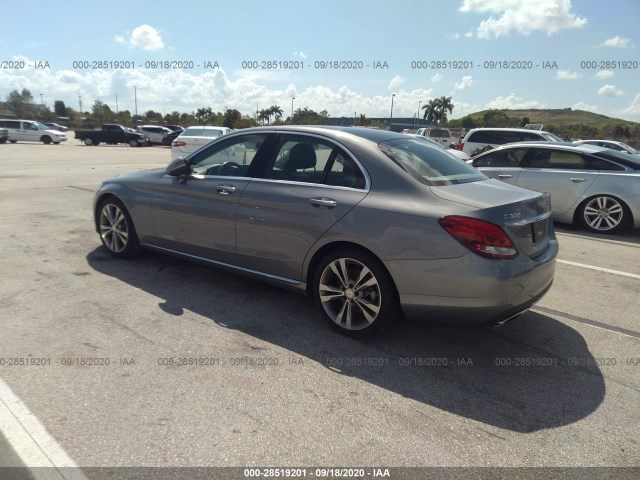 Photo 2 VIN: WDDWF4JBXGR139774 - MERCEDES-BENZ C-CLASS 