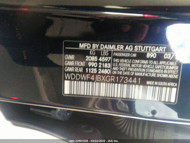 Photo 8 VIN: WDDWF4JBXGR173441 - MERCEDES-BENZ C-CLASS 