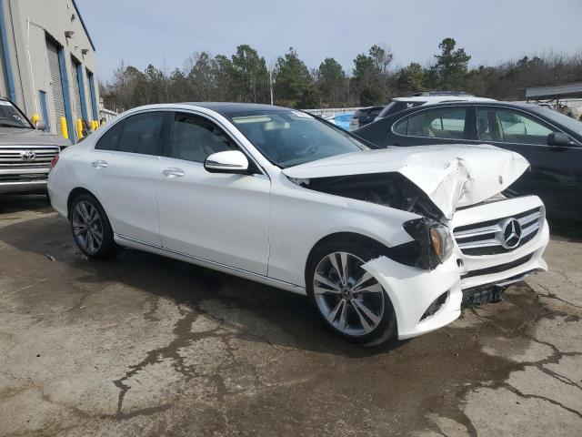 Photo 3 VIN: WDDWF4JBXJR414714 - MERCEDES-BENZ C-CLASS 