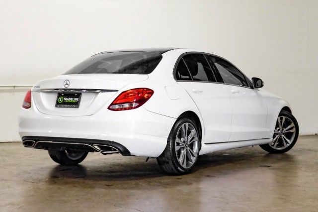 Photo 4 VIN: WDDWF4JBXJR416351 - MERCEDES-BENZ C-CLASS 