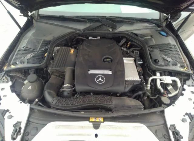 Photo 9 VIN: WDDWF4JBXJR417497 - MERCEDES-BENZ C-CLASS 