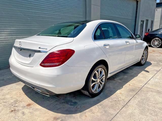 Photo 2 VIN: WDDWF4KB0HR233758 - MERCEDES-BENZ C 300 4MAT 