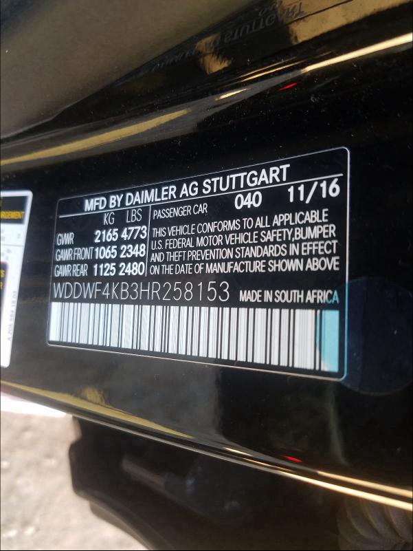 Photo 9 VIN: WDDWF4KB3HR258153 - MERCEDES-BENZ C 300 4MAT 