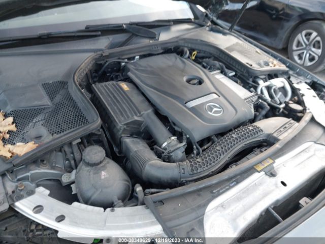 Photo 9 VIN: WDDWF4KB4HR297513 - MERCEDES-BENZ C-CLASS 