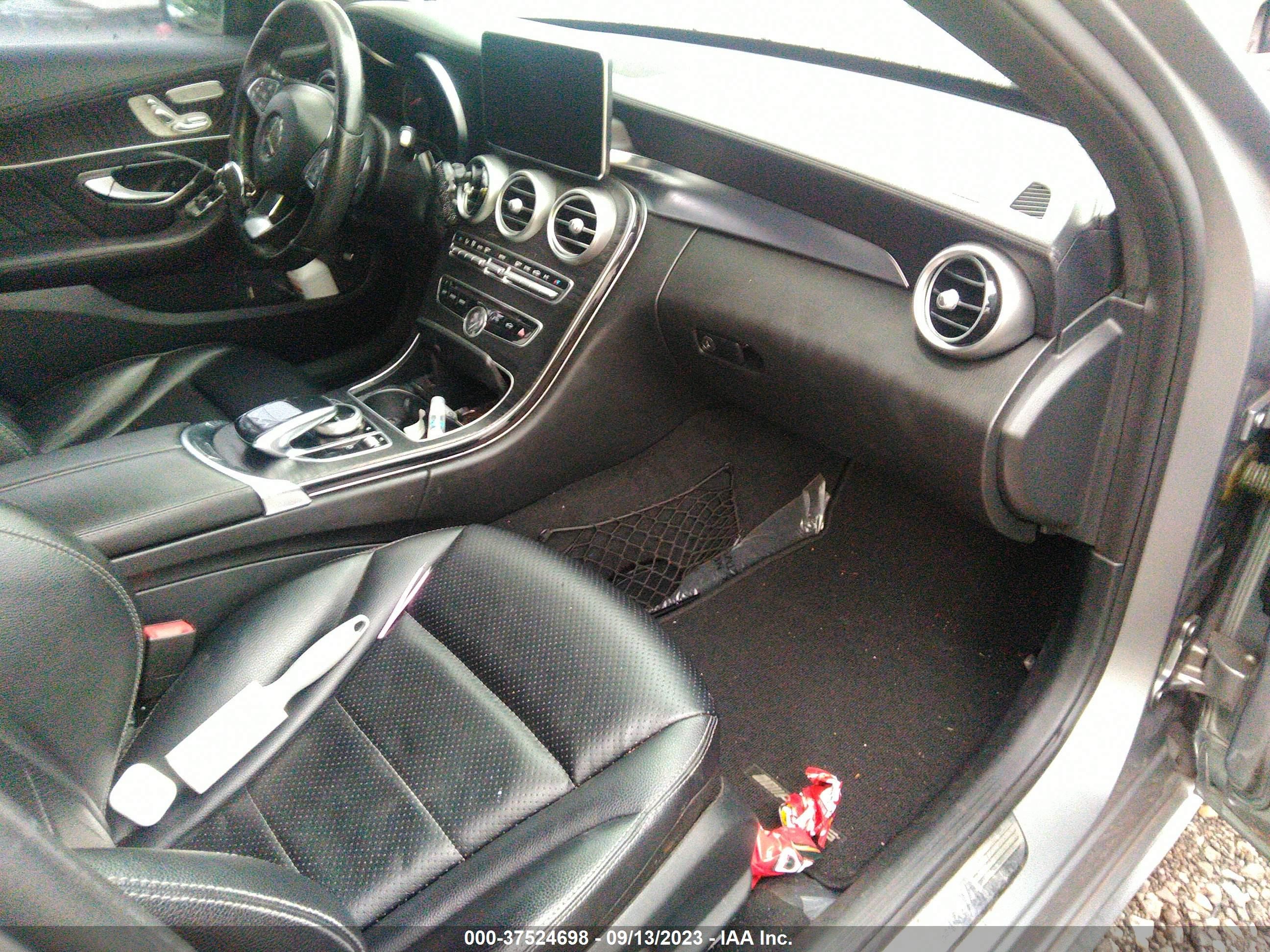 Photo 4 VIN: WDDWF4KB7GR130190 - MERCEDES-BENZ C-KLASSE 