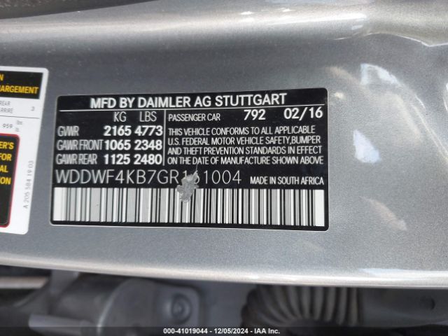 Photo 8 VIN: WDDWF4KB7GR161004 - MERCEDES-BENZ C-CLASS 