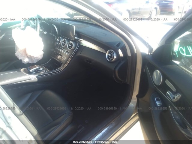 Photo 4 VIN: WDDWF4KB8GR135947 - MERCEDES-BENZ C-CLASS 