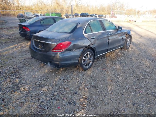 Photo 3 VIN: WDDWF4KB8HR232003 - MERCEDES-BENZ C 300 