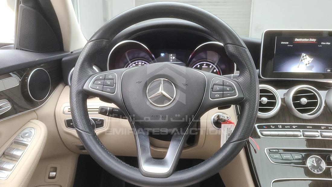 Photo 14 VIN: WDDWF4KB8JR338375 - MERCEDES C 300 