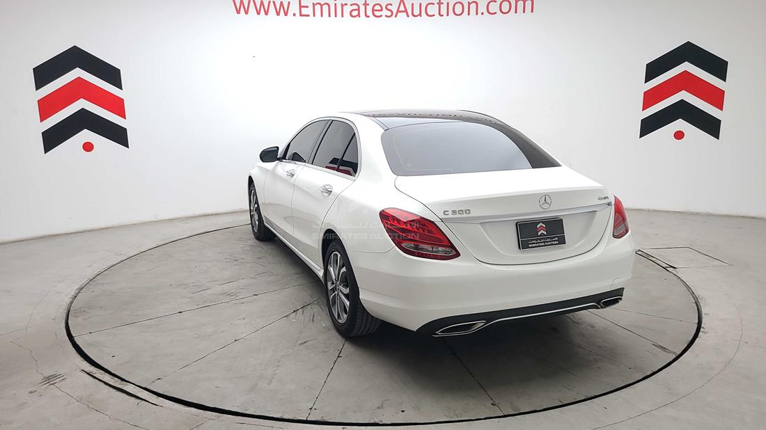 Photo 7 VIN: WDDWF4KB8JR338375 - MERCEDES C 300 