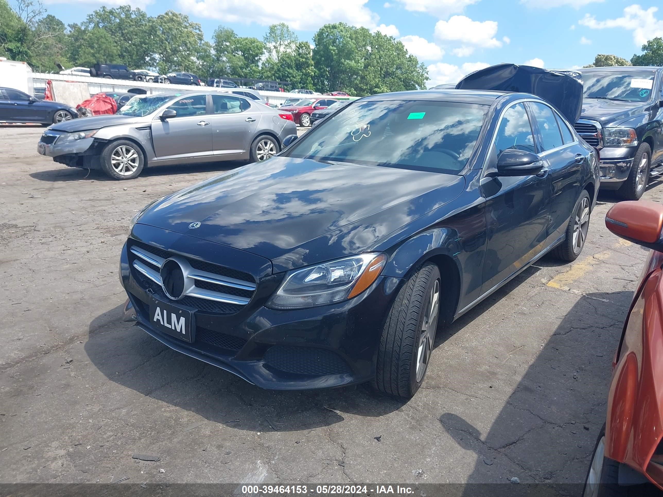 Photo 1 VIN: WDDWF4KB8JR400485 - MERCEDES-BENZ C-KLASSE 