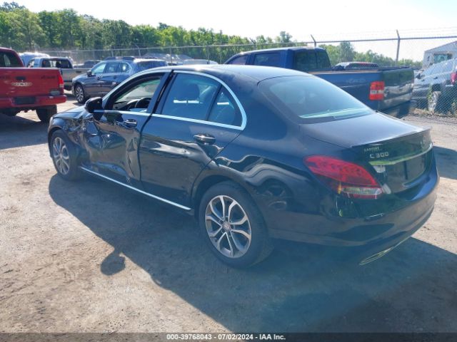 Photo 2 VIN: WDDWF4KBXGR137568 - MERCEDES-BENZ C 300 