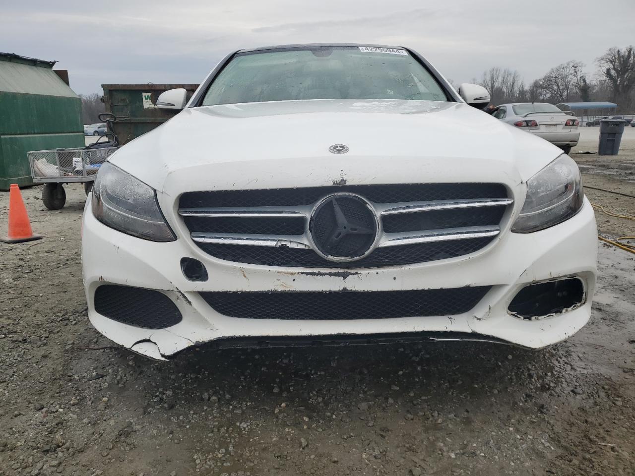 Photo 4 VIN: WDDWF4KBXJR397279 - MERCEDES-BENZ C-KLASSE 