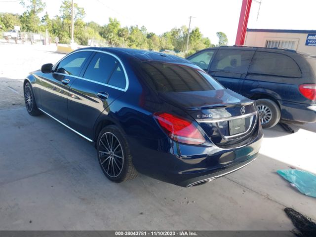 Photo 2 VIN: WDDWF8DB2KR458100 - MERCEDES-BENZ C 