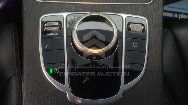 Photo 23 VIN: WDDWF8DB9LR558180 - MERCEDES C 300 