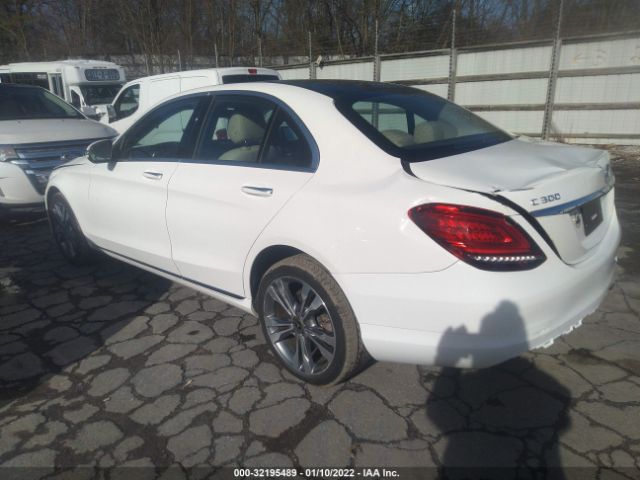 Photo 2 VIN: WDDWF8EB0KR479803 - MERCEDES-BENZ C-CLASS 