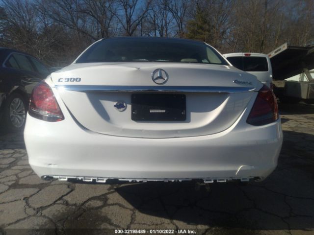 Photo 5 VIN: WDDWF8EB0KR479803 - MERCEDES-BENZ C-CLASS 