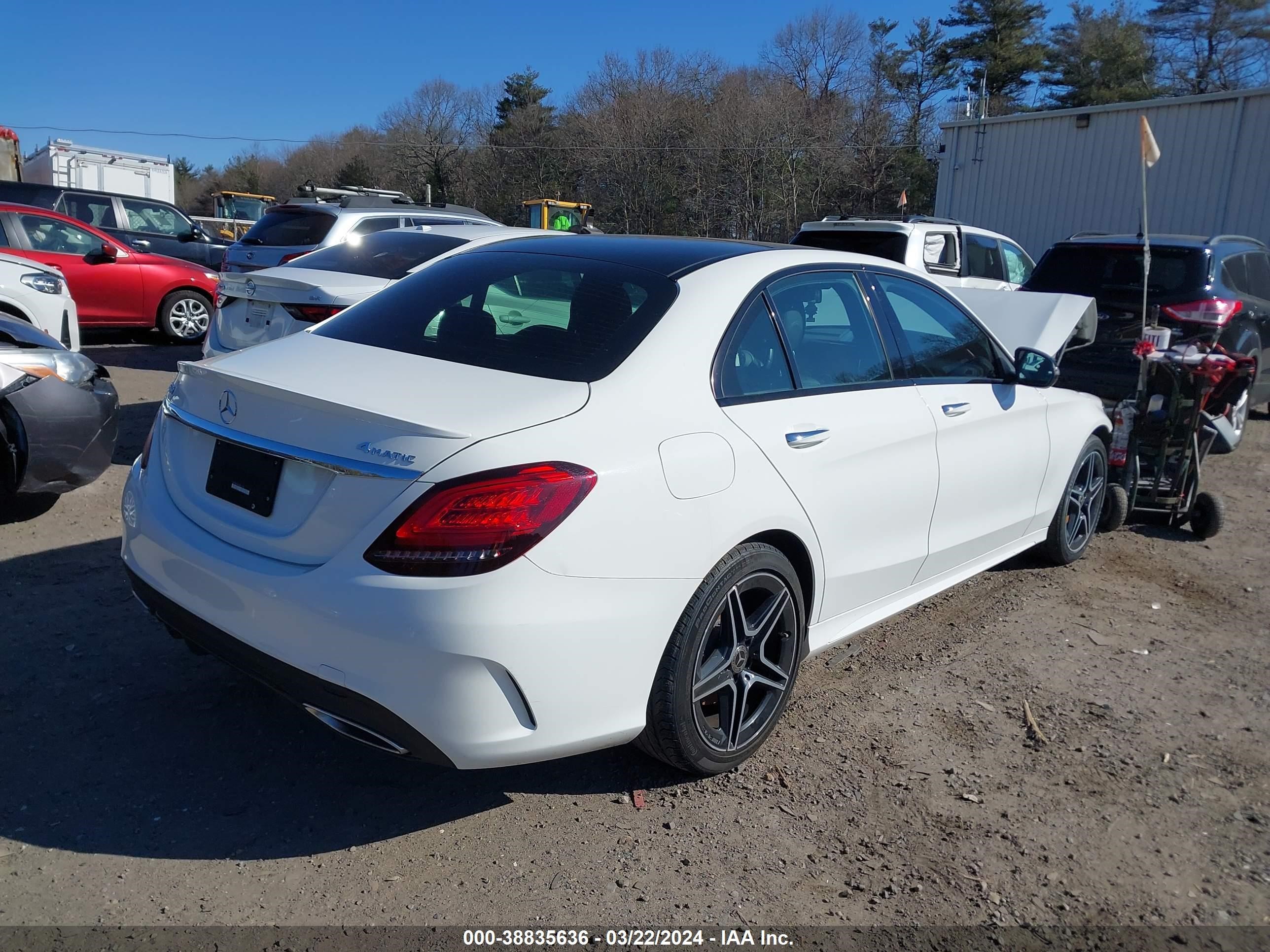 Photo 3 VIN: WDDWF8EB4LR562586 - MERCEDES-BENZ C-KLASSE 