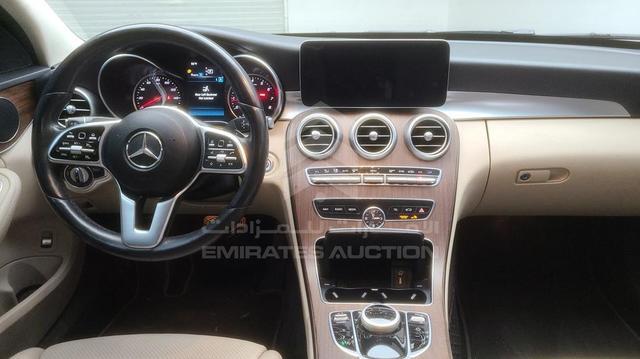 Photo 17 VIN: WDDWF8EB9LR541510 - MERCEDES C 300 