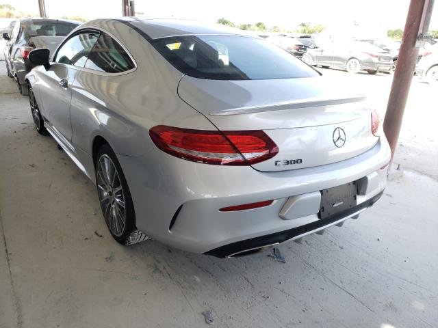 Photo 2 VIN: WDDWJ4JB2HF479292 - MERCEDES-BENZ C 300 