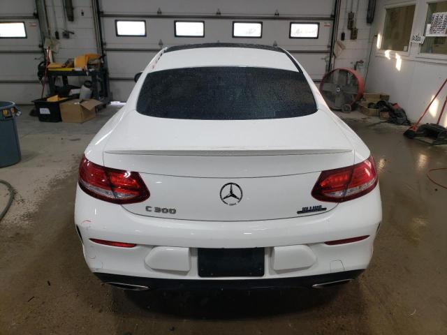 Photo 5 VIN: WDDWJ4JB4JF747197 - MERCEDES-BENZ C 300 