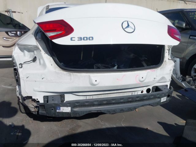 Photo 5 VIN: WDDWJ4JBXHF487222 - MERCEDES-BENZ C-CLASS 