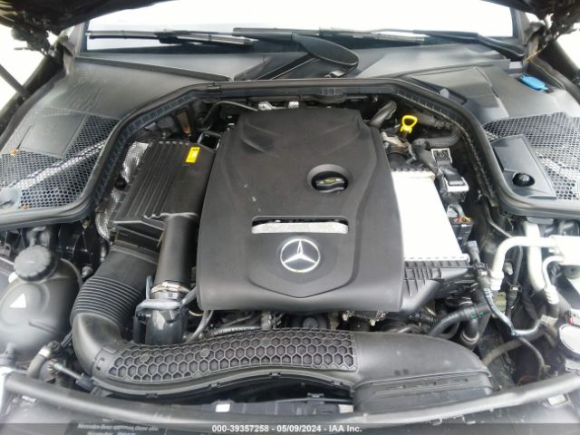 Photo 9 VIN: WDDWJ4KB0JF614385 - MERCEDES-BENZ C 300 