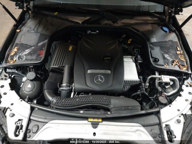 Photo 9 VIN: WDDWJ4KB5HF467720 - MERCEDES-BENZ C-CLASS 