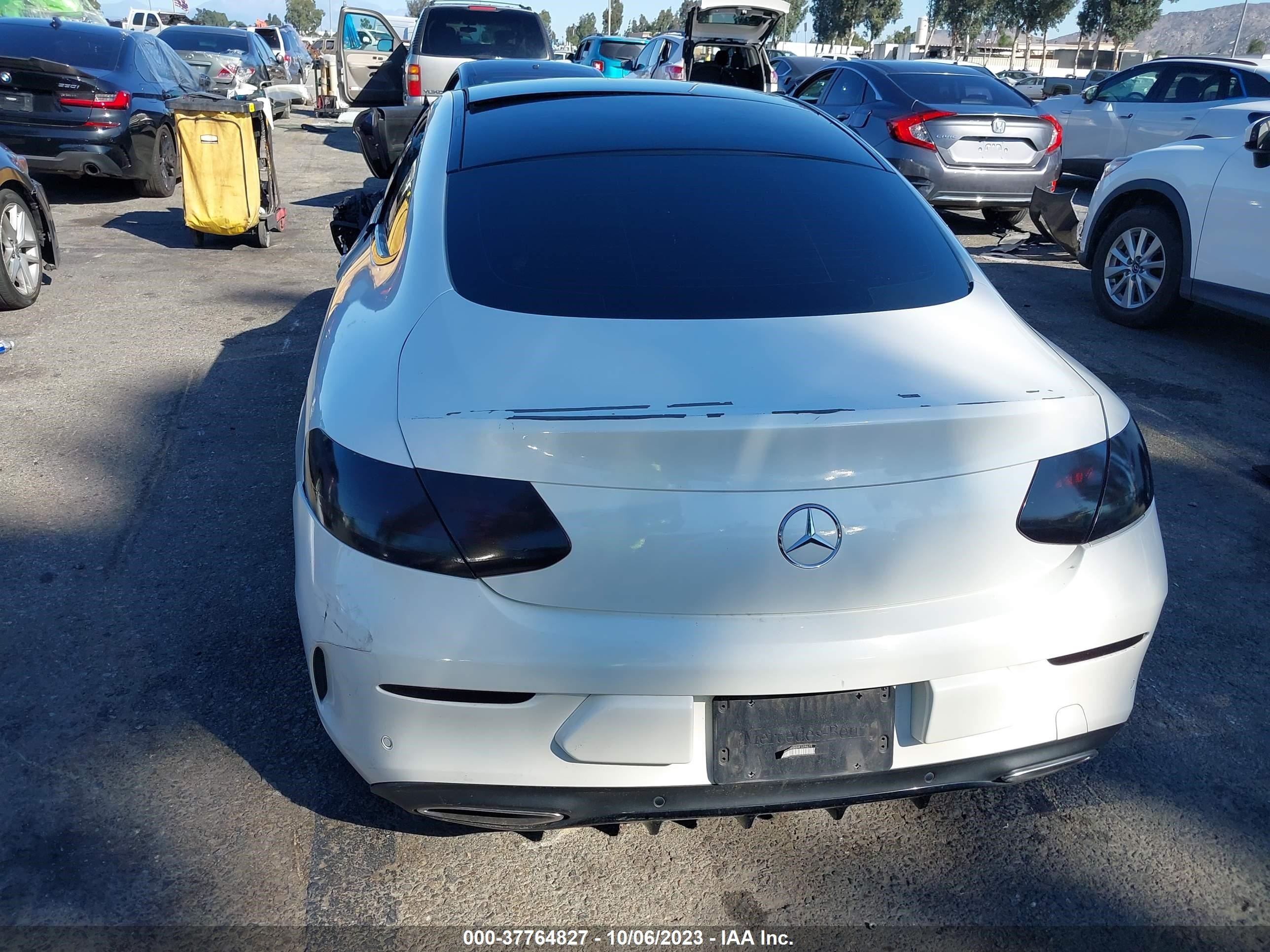 Photo 16 VIN: WDDWJ4KB8HF339679 - MERCEDES-BENZ C-KLASSE 