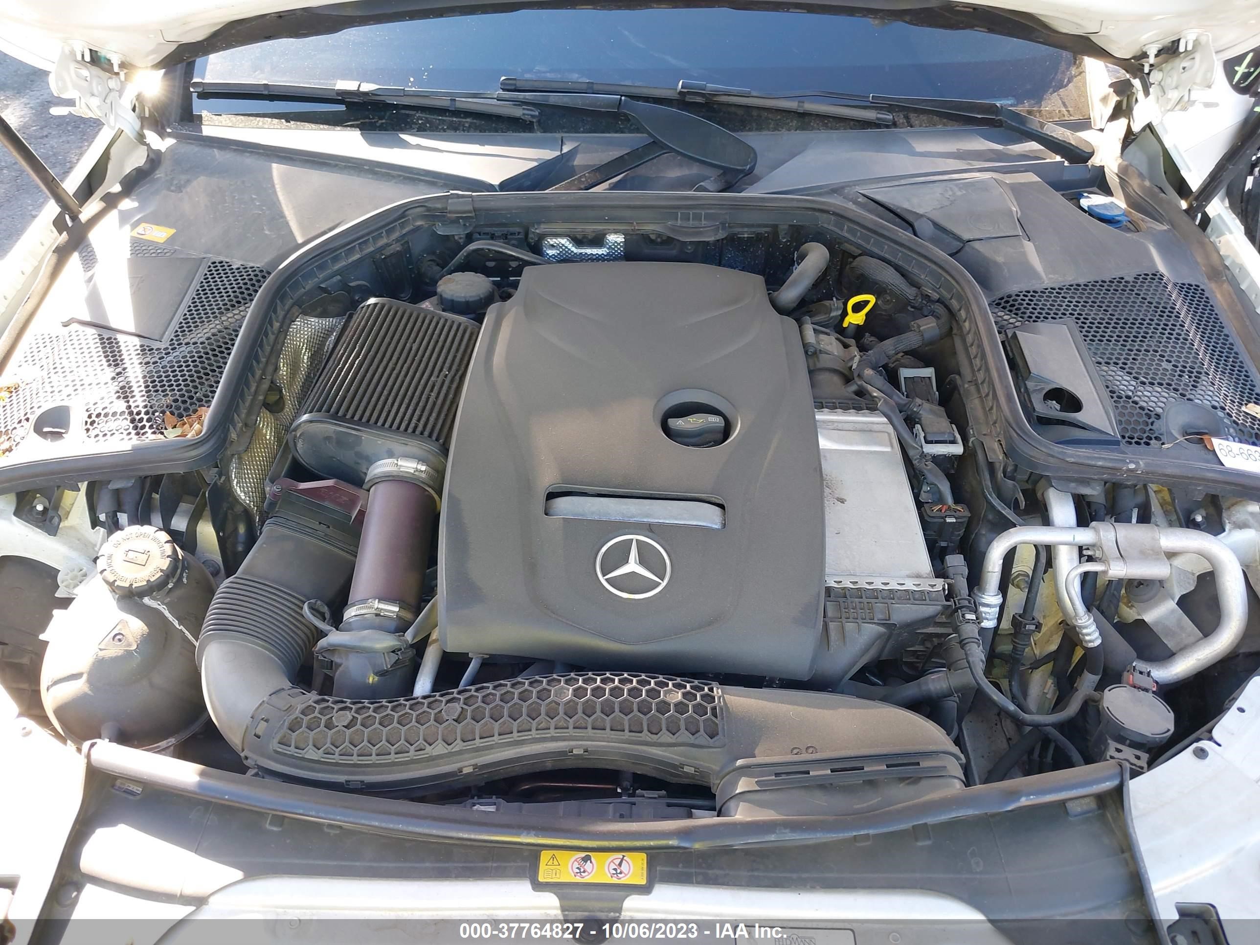 Photo 9 VIN: WDDWJ4KB8HF339679 - MERCEDES-BENZ C-KLASSE 