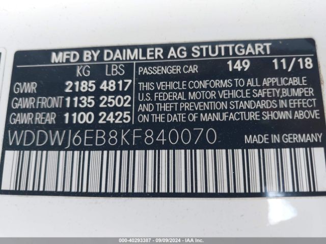 Photo 8 VIN: WDDWJ6EB8KF840070 - MERCEDES-BENZ C-CLASS 