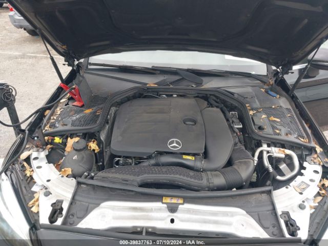 Photo 9 VIN: WDDWJ8DB7KF782434 - MERCEDES-BENZ C 300 