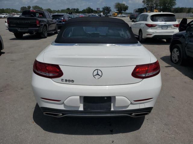 Photo 5 VIN: WDDWK4JB0JF611713 - MERCEDES-BENZ C 300 