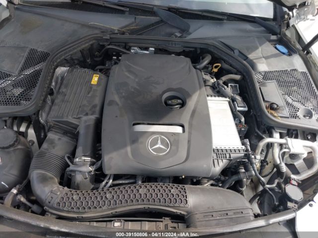 Photo 9 VIN: WDDWK4JB6JF686769 - MERCEDES-BENZ C 300 