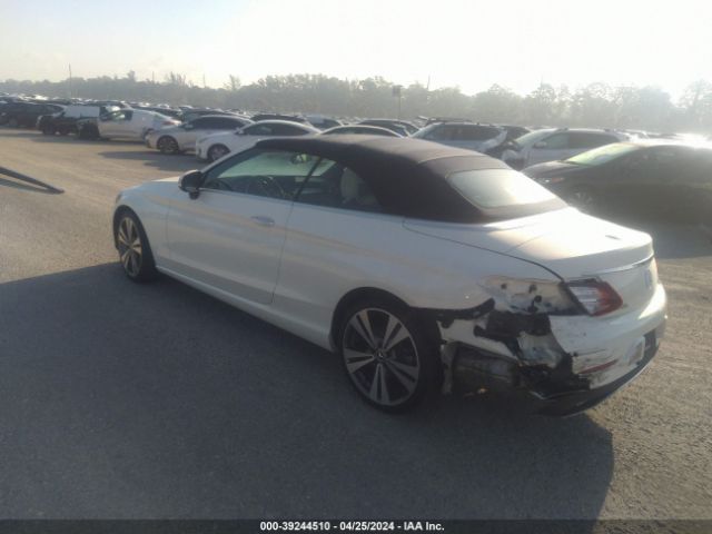 Photo 2 VIN: WDDWK4JB7HF511327 - MERCEDES-BENZ C 300 