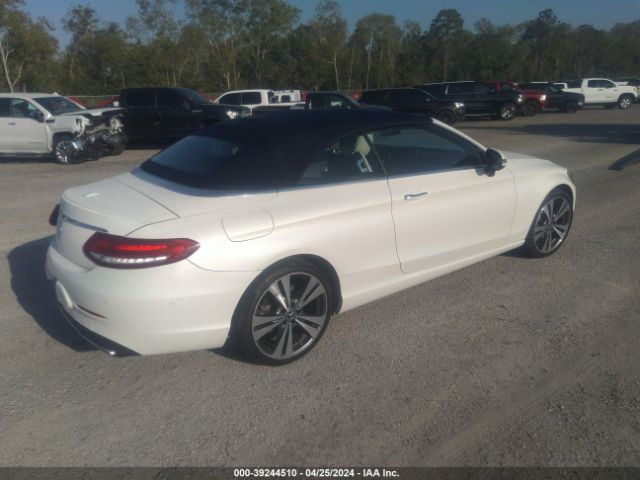 Photo 3 VIN: WDDWK4JB7HF511327 - MERCEDES-BENZ C 300 