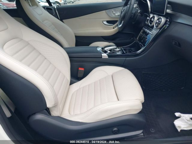 Photo 4 VIN: WDDWK4JB7HF511327 - MERCEDES-BENZ C 300 