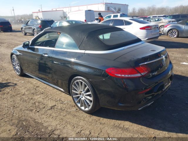 Photo 2 VIN: WDDWK4JB9JF726276 - MERCEDES-BENZ C 300 