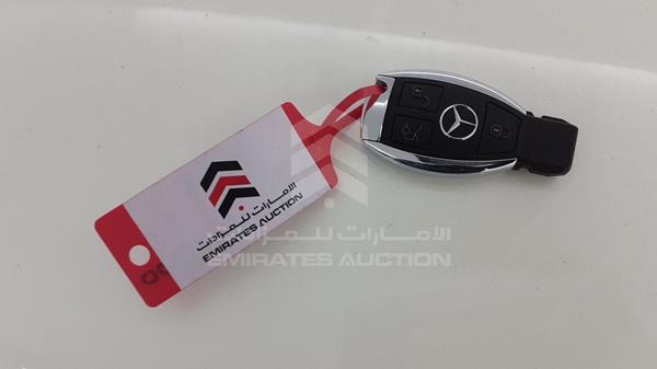 Photo 4 VIN: WDDXJ8FB6FA003786 - MERCEDES-BENZ S 500 