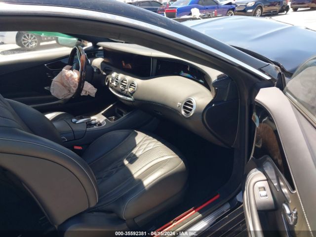 Photo 4 VIN: WDDXJ8GB3KA035670 - MERCEDES-BENZ S 560 