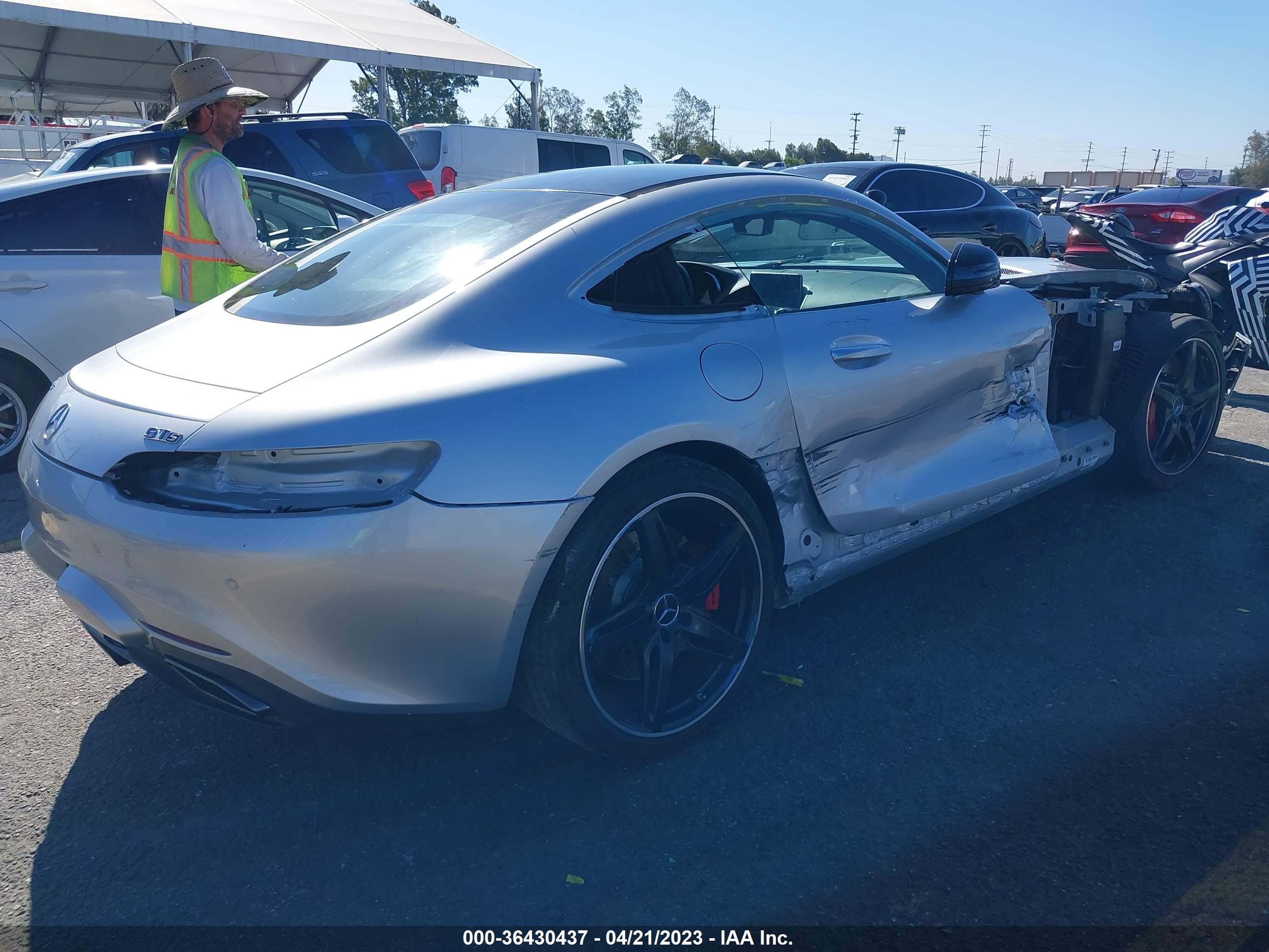 Photo 3 VIN: WDDYJ7JAXGA007029 - MERCEDES-BENZ AMG GT 