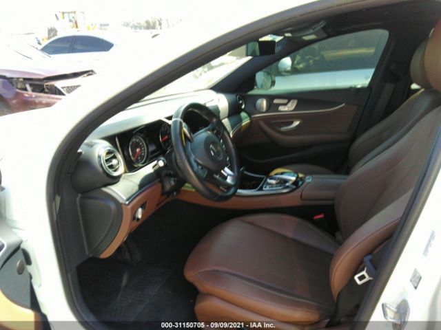 Photo 4 VIN: WDDZF4JB0HA047781 - MERCEDES-BENZ E-CLASS 