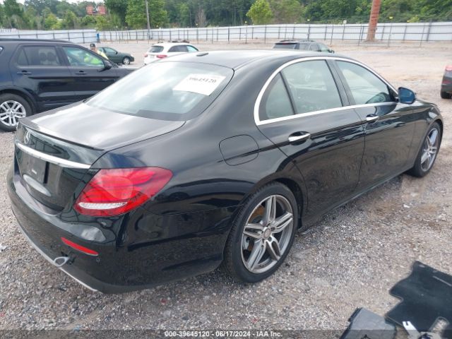 Photo 3 VIN: WDDZF4JB0HA061650 - MERCEDES-BENZ E-CLASS 