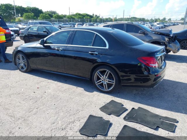 Photo 2 VIN: WDDZF4JB0JA333815 - MERCEDES-BENZ E-CLASS 