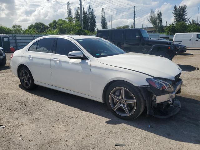 Photo 3 VIN: WDDZF4JB0JA376132 - MERCEDES-BENZ E-CLASS 