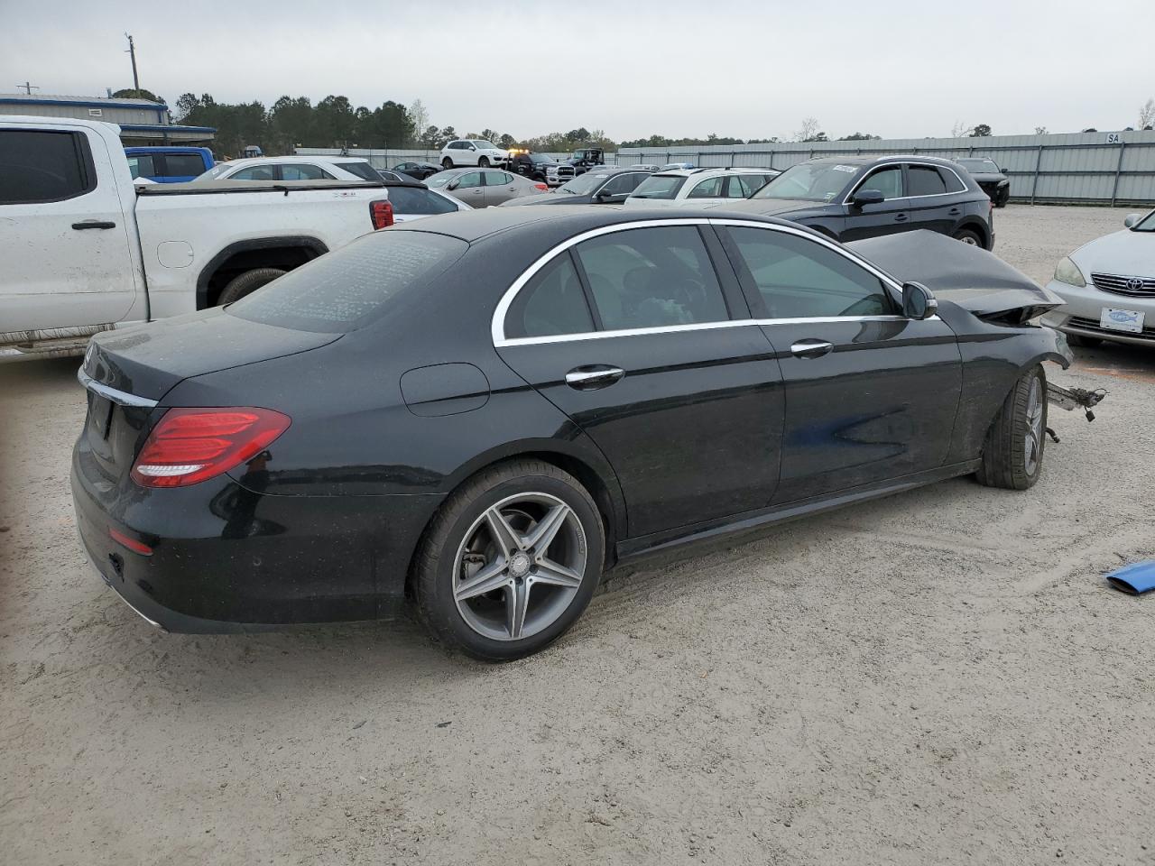 Photo 2 VIN: WDDZF4JB1HA046428 - MERCEDES-BENZ E-KLASSE 