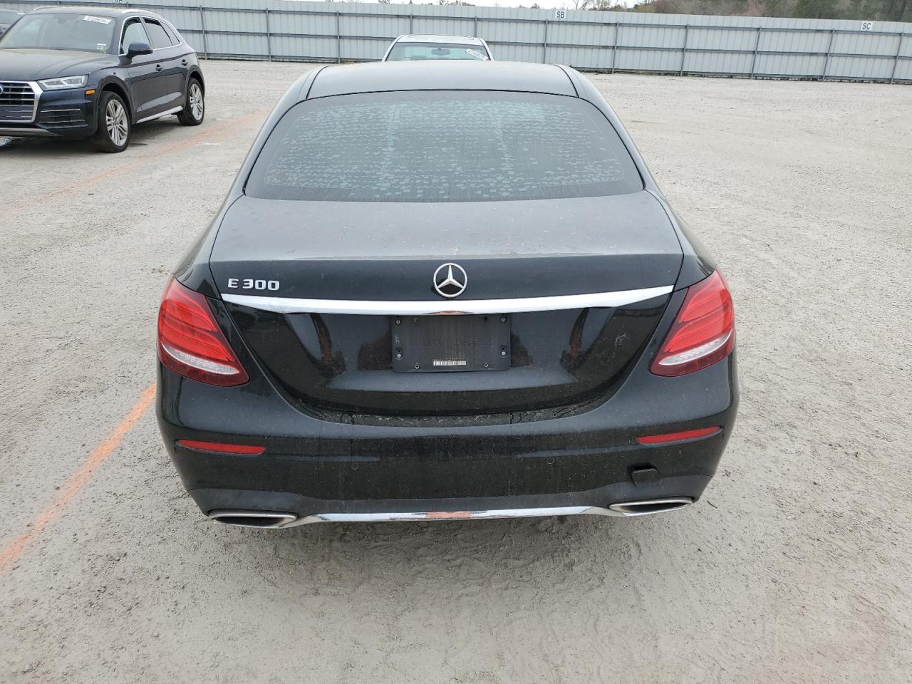 Photo 5 VIN: WDDZF4JB1HA046428 - MERCEDES-BENZ E-KLASSE 