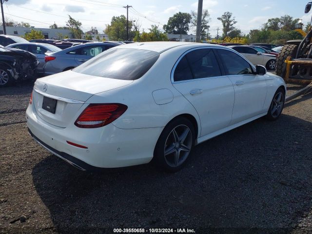 Photo 3 VIN: WDDZF4JB2HA007931 - MERCEDES-BENZ E-CLASS 