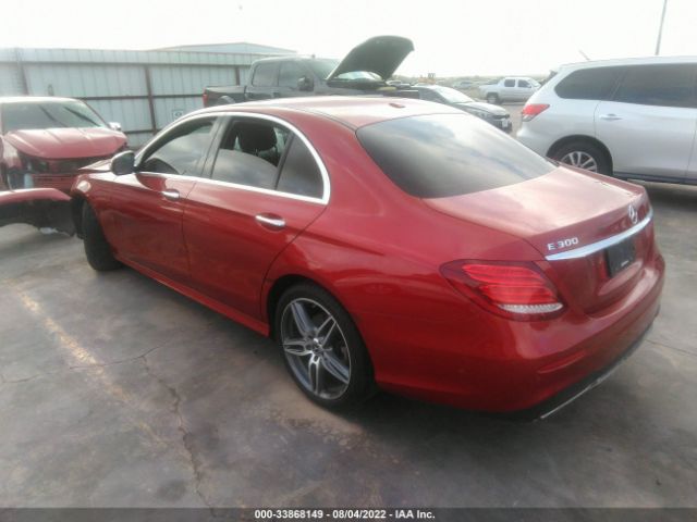 Photo 2 VIN: WDDZF4JB2HA232236 - MERCEDES-BENZ E-CLASS 