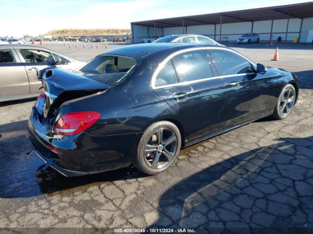 Photo 3 VIN: WDDZF4JB2JA345013 - MERCEDES-BENZ E-CLASS 